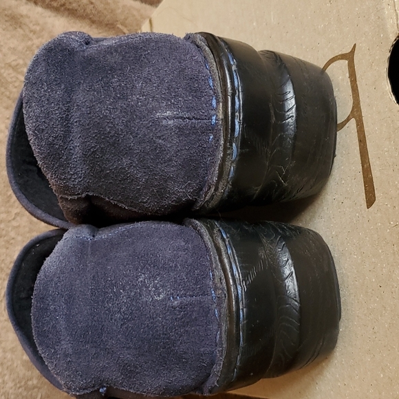 B.O.C. blue suede sz 9 slip ons - Picture 7 of 7